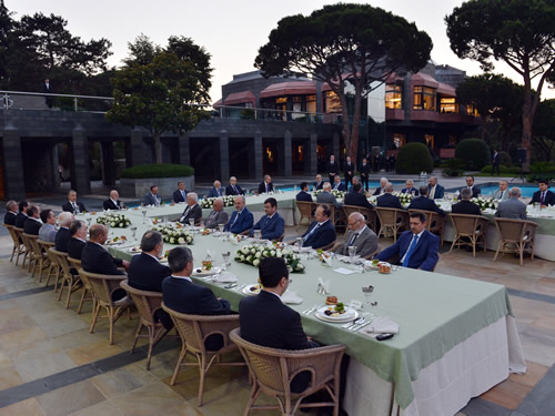 Cumhurbaşkanı Gül'den Diyanet Mensuplarına İftar Yemeği